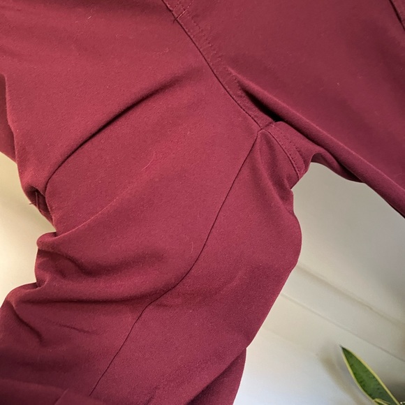 Figs Yola Skinny Scrub Pants In Burgundy Size S - Picture 5 of 6